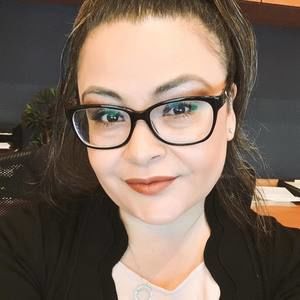 Meet your Posher, Ofelia